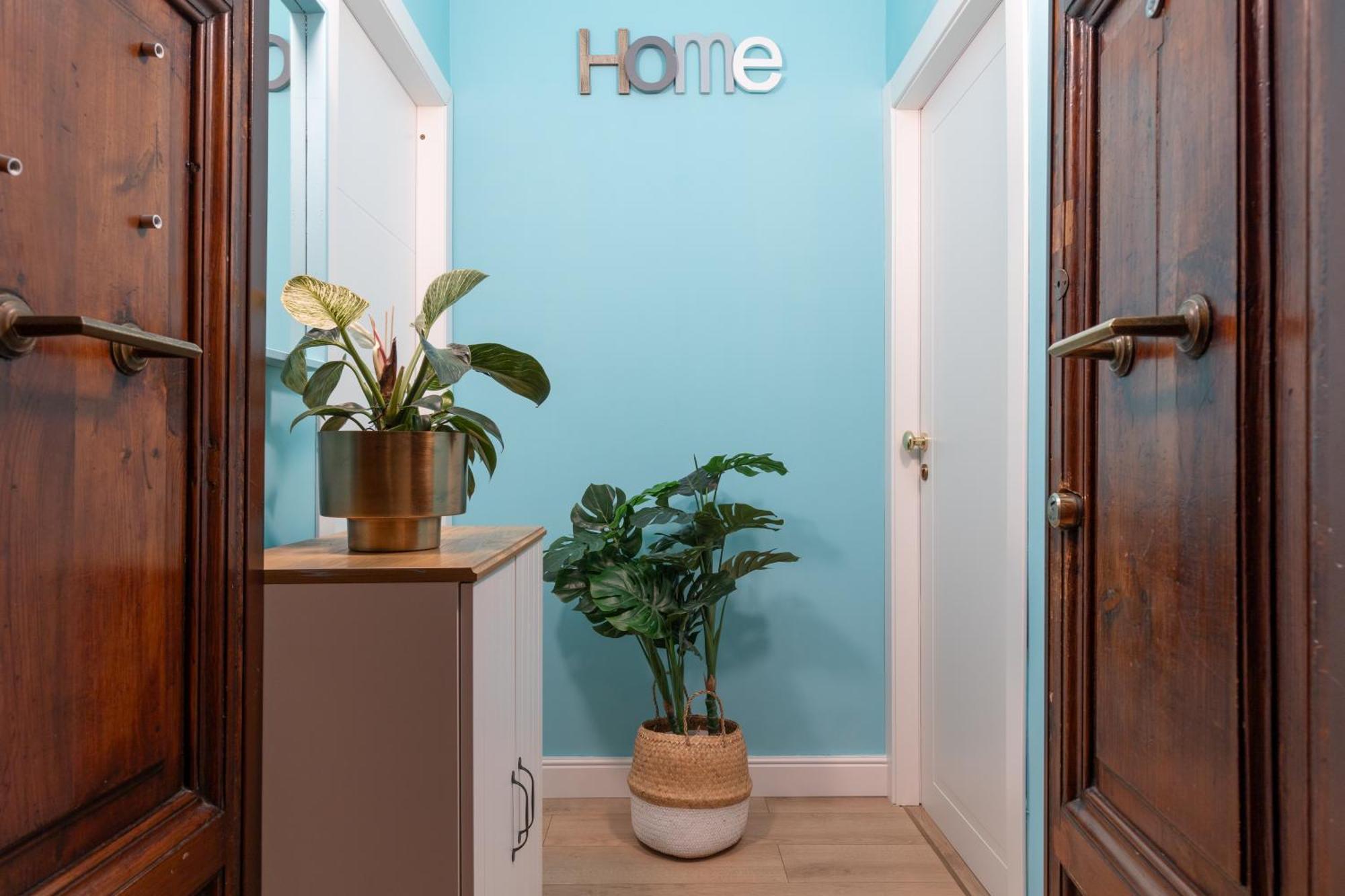 The 38 Home L Homkeey Luxury Apartment I Colosseum Рим Екстер'єр фото